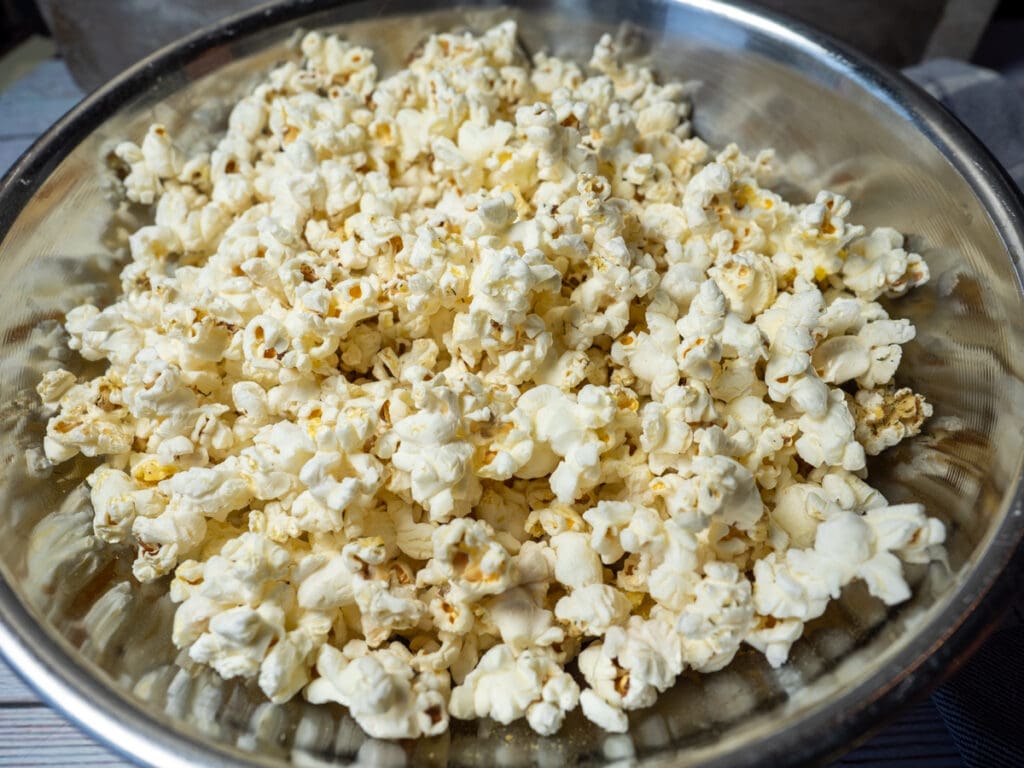 Dill Pickle Popcorn - We Want Veggies